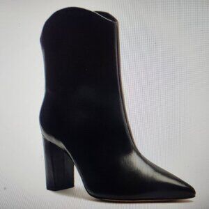 Arezzo Black Leather "Ellie" Heeled Boots. NIB. Size 9.5